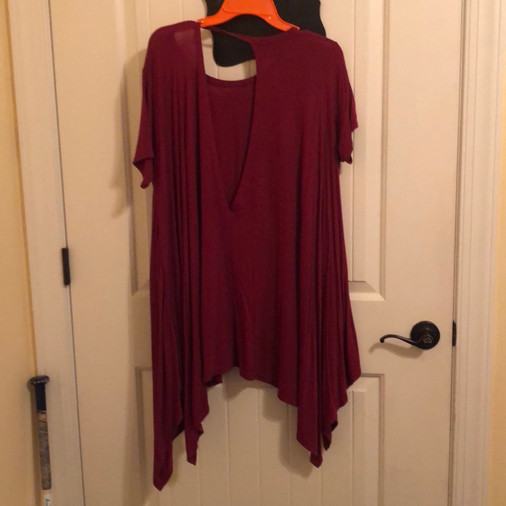 Red tunic - Picture 2 of 6